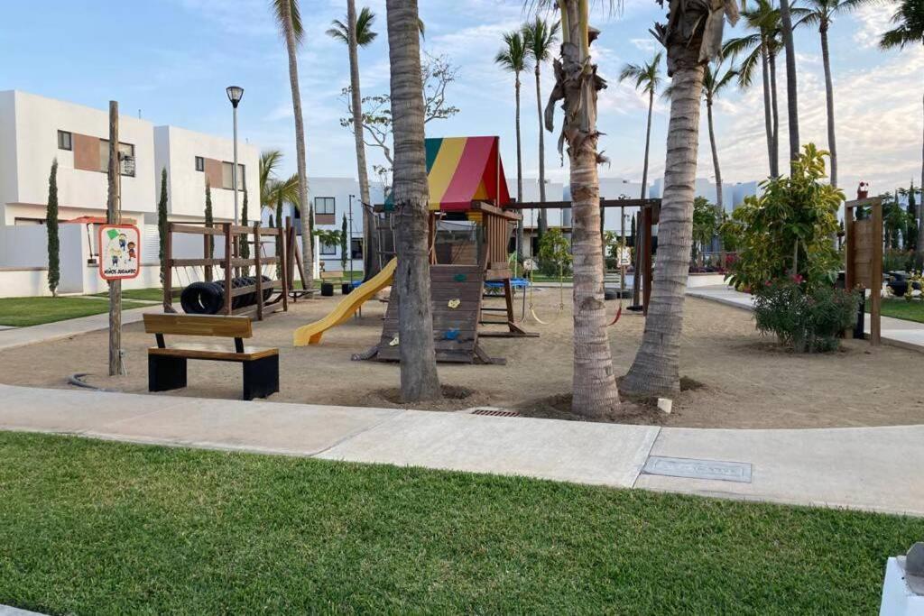 فيلا Preciosa Enjoyable Casa 12 Personas Alberca Playa Coto 24H ماساتلان المظهر الخارجي الصورة